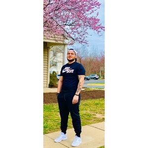 Meet your Posher, LuisÃn